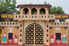Half-Day Chokhi Dhani Tour – Jaipur